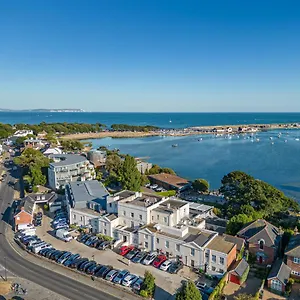 4* Hotel Harbour &